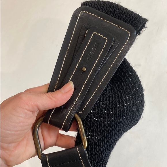 Sigrid Olsen Black Belt with Gold Buckle - Picture 7 of 14